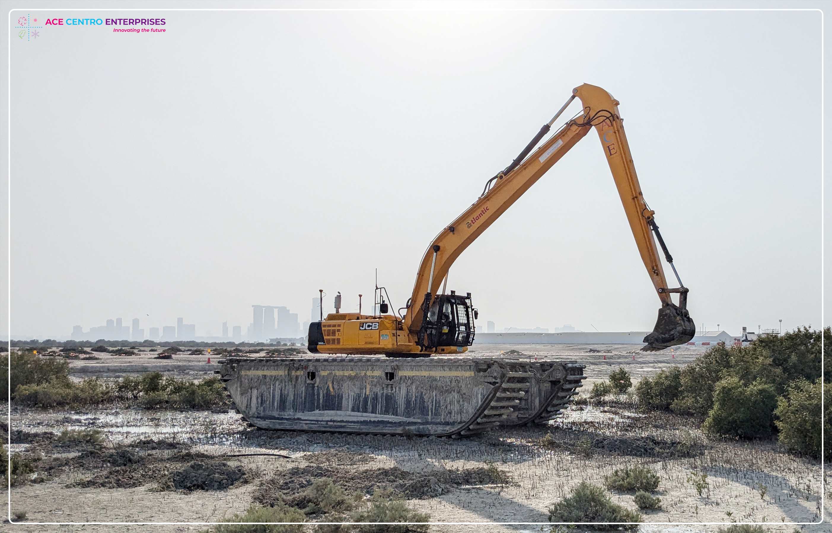 Amphibious Excavator in Dubai